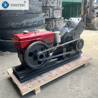 Máy nghiền búa diesel Máy nghiền búa di động nhỏ với dây chuyền vận chuyển