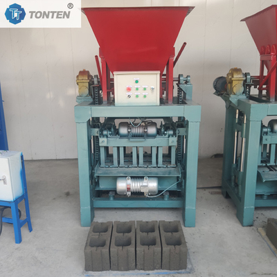 Máy chế tạo gạch không cháy đa chức năng Máy chế tạo gạch tiêu chuẩn với Hopper
