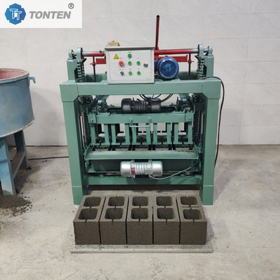 Máy đúc khối xi măng bán tự động